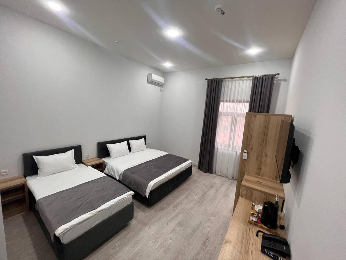 Rever Hotel Tasken Kültér fotó