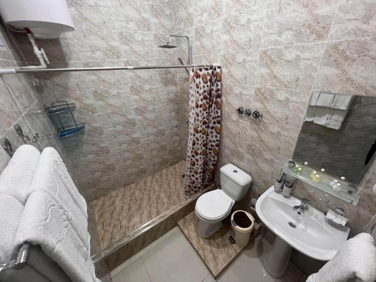 Rever Hotel Tasken Kültér fotó